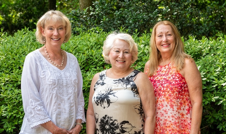 Melanie Frank, Susan Fruit Draughon, Angela Jackson