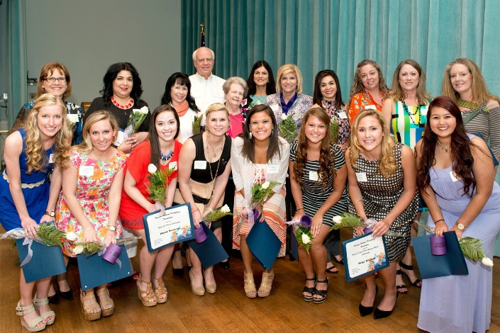 (Front) Paige Weishaar, Sarah-Margaret Hamman, Alyssa Burnside, Carolina Berkheimer-Lubeck, Ivana Smith, Megan Cowell, Paige Atkinson, True Hernandez (Back) Becky Calhoun, Rhonda Valenzuela, Tali Navon, Stan Wilkinson, Ann Teague, Gloria Buchanan, Stephanie Troeger, Lisa Sanchez, winners